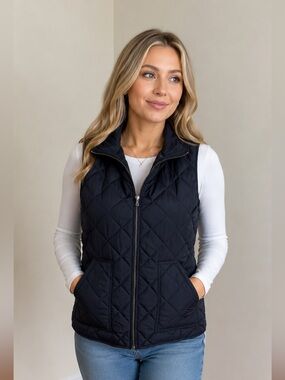 BROOKS BROTHERS Women’s Diamond Quilted Zip Front Puffer Vest Medium